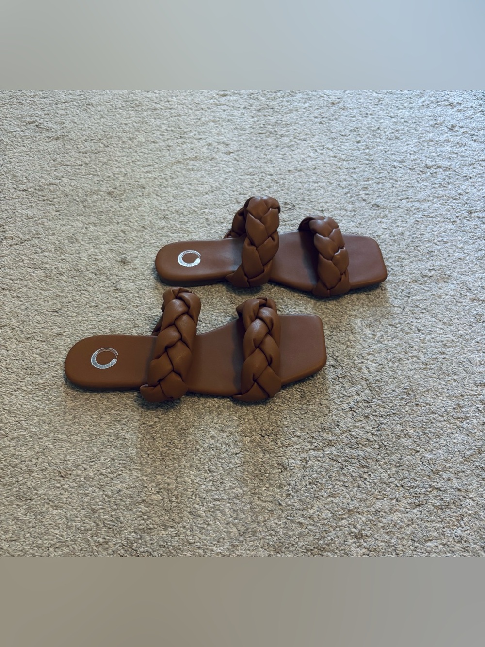 Brand New Braided Double-Strap Slide Sandals in Cognac Size 7.5